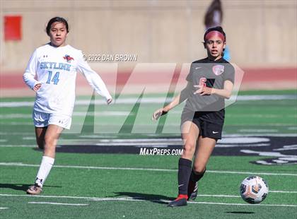 Thumbnail 2 in Skyline vs Duncanville (Duncanville Classic) photogallery.