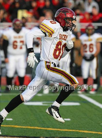 Thumbnail 2 in Sachem East @ Sachem North (D1 Semifinal) photogallery.