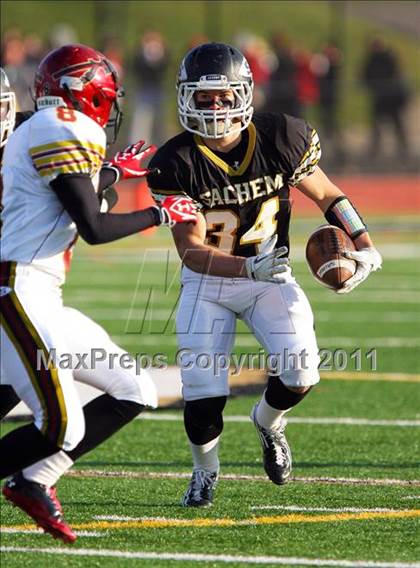 Thumbnail 3 in Sachem East @ Sachem North (D1 Semifinal) photogallery.
