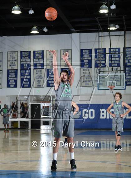 Thumbnail 2 in Green Valley vs Palm Desert (MaxPreps Holiday Classic) photogallery.