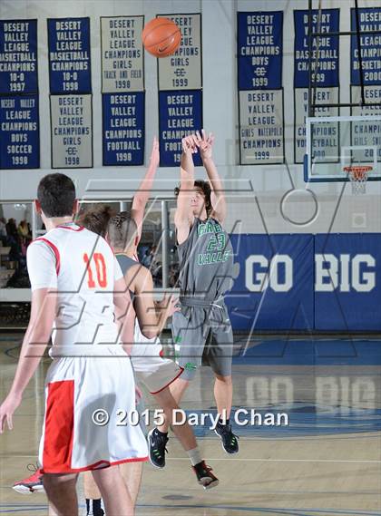 Thumbnail 3 in Green Valley vs Palm Desert (MaxPreps Holiday Classic) photogallery.