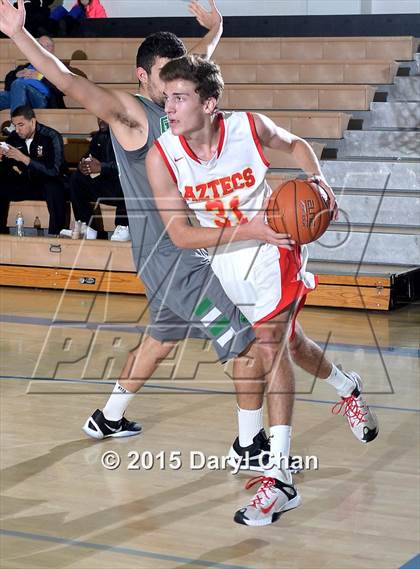 Thumbnail 2 in Green Valley vs Palm Desert (MaxPreps Holiday Classic) photogallery.