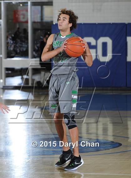 Thumbnail 3 in Green Valley vs Palm Desert (MaxPreps Holiday Classic) photogallery.