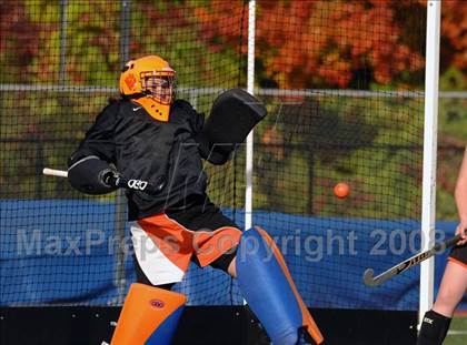 Thumbnail 2 in Ridgefield @ Darien (FCIAC Quarterfinal) photogallery.