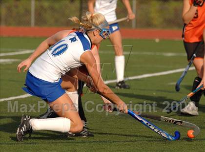 Thumbnail 2 in Ridgefield @ Darien (FCIAC Quarterfinal) photogallery.