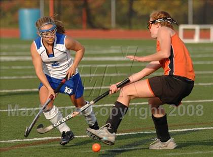 Thumbnail 1 in Ridgefield @ Darien (FCIAC Quarterfinal) photogallery.