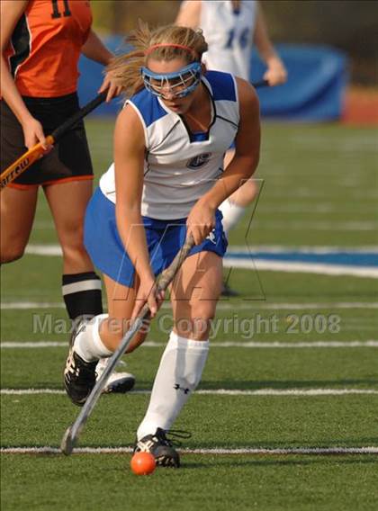Thumbnail 3 in Ridgefield @ Darien (FCIAC Quarterfinal) photogallery.