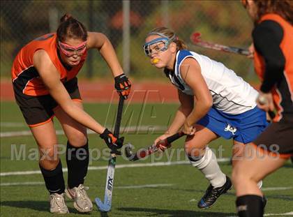 Thumbnail 2 in Ridgefield @ Darien (FCIAC Quarterfinal) photogallery.