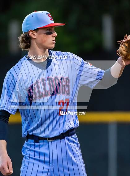 Thumbnail 2 in Triton @ Terry Sanford photogallery.