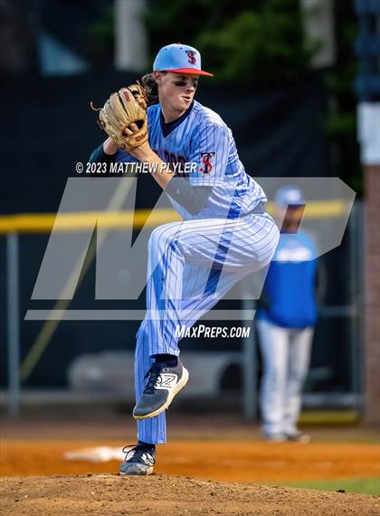 Thumbnail 1 in Triton @ Terry Sanford photogallery.
