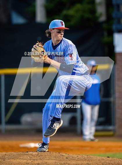 Thumbnail 2 in Triton @ Terry Sanford photogallery.
