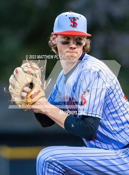 Thumbnail 3 in Triton @ Terry Sanford photogallery.