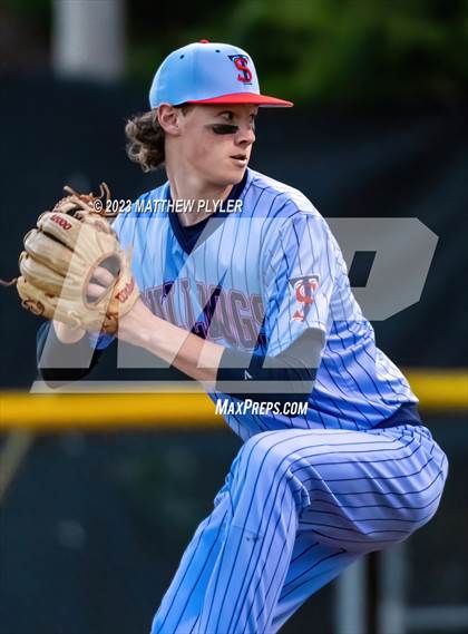 Thumbnail 1 in Triton @ Terry Sanford photogallery.