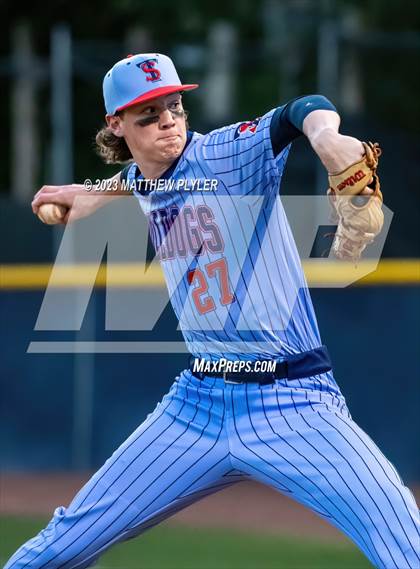 Thumbnail 3 in Triton @ Terry Sanford photogallery.