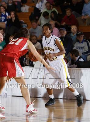Thumbnail 3 in Central High vs Norwich Free Academy (Spalding Hoophall Classic) photogallery.