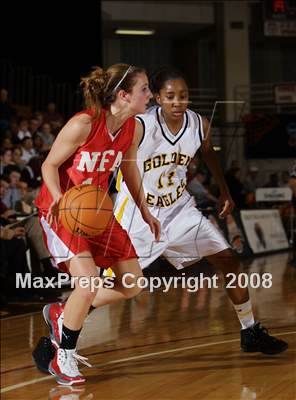 Thumbnail 1 in Central High vs Norwich Free Academy (Spalding Hoophall Classic) photogallery.