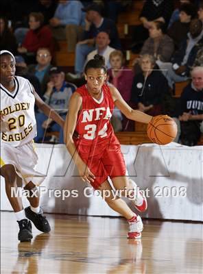 Thumbnail 3 in Central High vs Norwich Free Academy (Spalding Hoophall Classic) photogallery.