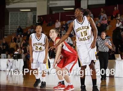 Thumbnail 3 in Central High vs Norwich Free Academy (Spalding Hoophall Classic) photogallery.