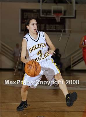 Thumbnail 3 in Central High vs Norwich Free Academy (Spalding Hoophall Classic) photogallery.