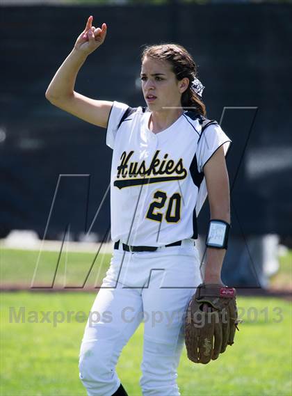 Thumbnail 1 in Linden vs. Hughson (CIF SJS D5 Final) photogallery.