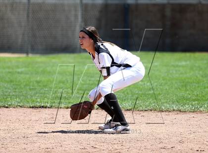 Thumbnail 3 in Linden vs. Hughson (CIF SJS D5 Final) photogallery.