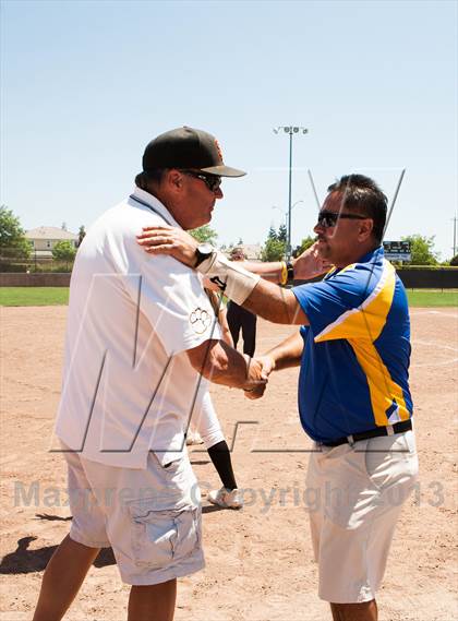 Thumbnail 2 in Linden vs. Hughson (CIF SJS D5 Final) photogallery.