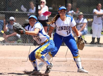 Thumbnail 1 in Linden vs. Hughson (CIF SJS D5 Final) photogallery.