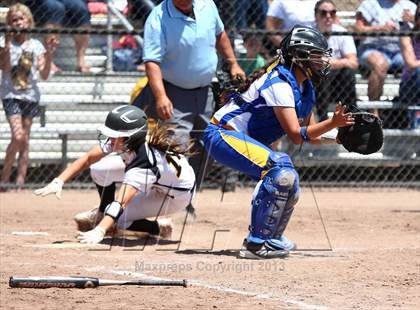 Thumbnail 1 in Linden vs. Hughson (CIF SJS D5 Final) photogallery.