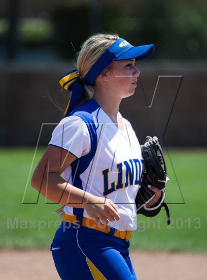 Thumbnail 1 in Linden vs. Hughson (CIF SJS D5 Final) photogallery.