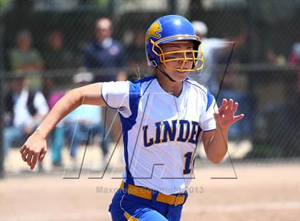 Thumbnail 1 in Linden vs. Hughson (CIF SJS D5 Final) photogallery.
