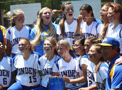 Thumbnail 2 in Linden vs. Hughson (CIF SJS D5 Final) photogallery.