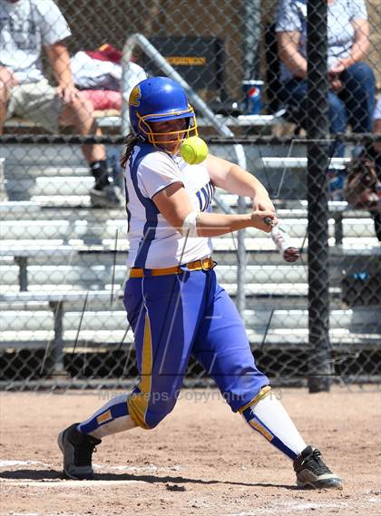 Thumbnail 2 in Linden vs. Hughson (CIF SJS D5 Final) photogallery.