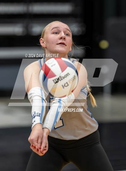 Thumbnail 1 in Syracuse vs. Westlake (UHSAA 6A Second Round) photogallery.