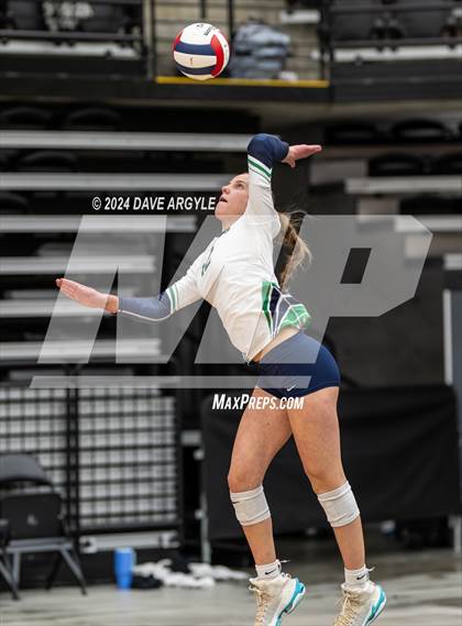 Thumbnail 3 in Syracuse vs. Westlake (UHSAA 6A Second Round) photogallery.