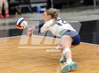Thumbnail 1 in Syracuse vs. Westlake (UHSAA 6A Second Round) photogallery.