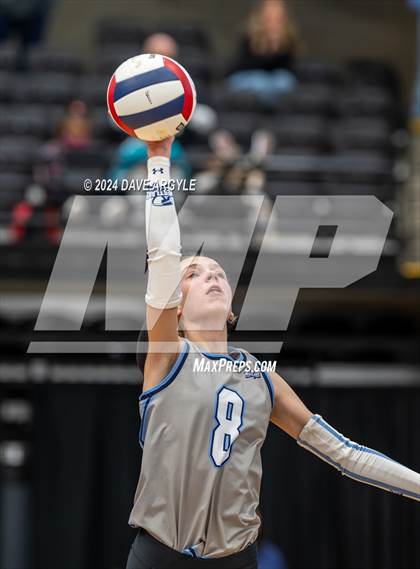 Thumbnail 2 in Syracuse vs. Westlake (UHSAA 6A Second Round) photogallery.