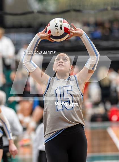 Thumbnail 2 in Syracuse vs. Westlake (UHSAA 6A Second Round) photogallery.