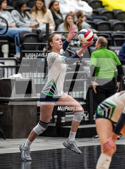 Thumbnail 1 in Syracuse vs. Westlake (UHSAA 6A Second Round) photogallery.