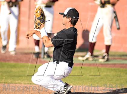 Thumbnail 2 in Harvest Christian Academy vs. Canterbury Episcopal  (TAPPS 2A-1A  Quarterfinal)  photogallery.