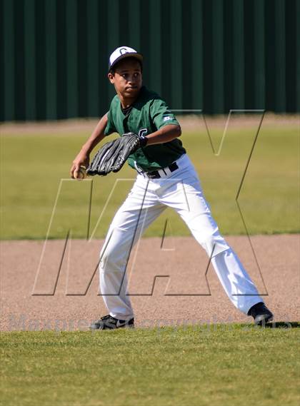 Thumbnail 2 in Harvest Christian Academy vs. Canterbury Episcopal  (TAPPS 2A-1A  Quarterfinal)  photogallery.