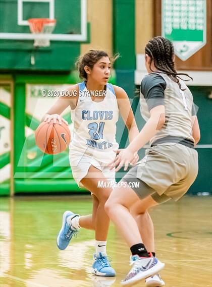 Thumbnail 3 in Bishop Gorman vs. Clovis North (MLK Showcase) photogallery.