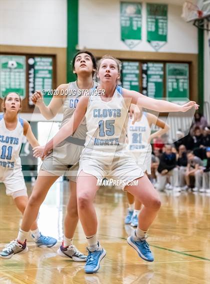 Thumbnail 3 in Bishop Gorman vs. Clovis North (MLK Showcase) photogallery.