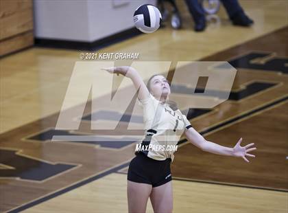 Thumbnail 3 in Carmel @ Noblesville photogallery.