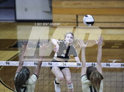 Thumbnail 1 in Carmel @ Noblesville photogallery.