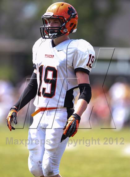 Thumbnail 3 in Wheaton-Warrenville South @ Glenbard West photogallery.