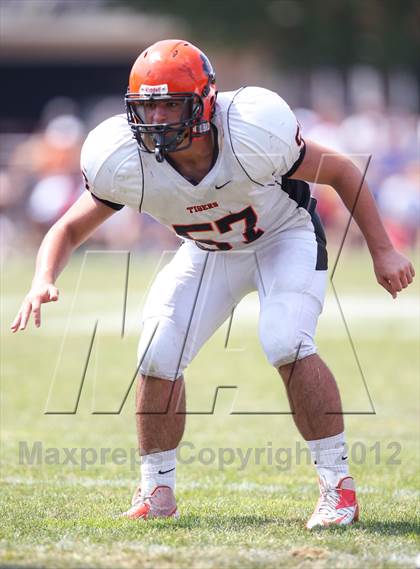 Thumbnail 2 in Wheaton-Warrenville South @ Glenbard West photogallery.