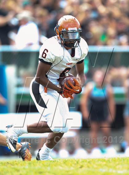 Thumbnail 1 in Wheaton-Warrenville South @ Glenbard West photogallery.