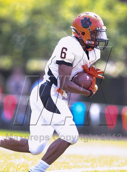 Thumbnail 1 in Wheaton-Warrenville South @ Glenbard West photogallery.