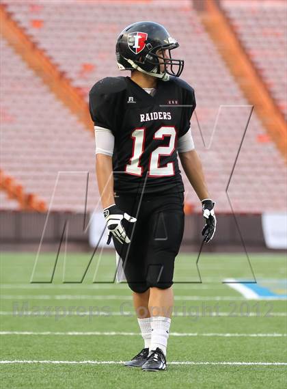Thumbnail 1 in Lahainaluna vs. 'Iolani (HHSAA D2 Final) photogallery.