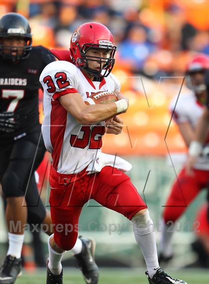 Thumbnail 2 in Lahainaluna vs. 'Iolani (HHSAA D2 Final) photogallery.